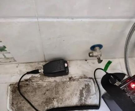 滁州市屋顶漏水维修公司分享下卫生间漏水的危害及解决方法